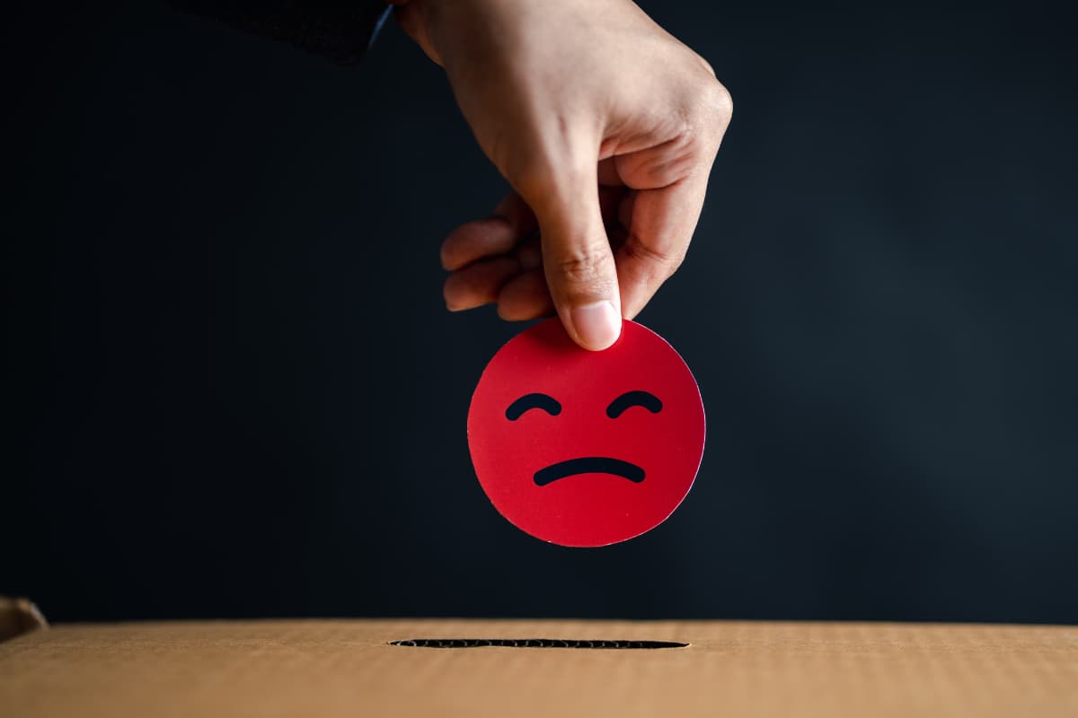 Poor customer service - one of the common signs of Forex trading scams