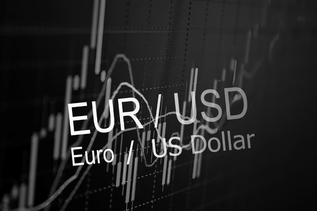 Major currency pairs have lots of liquidity