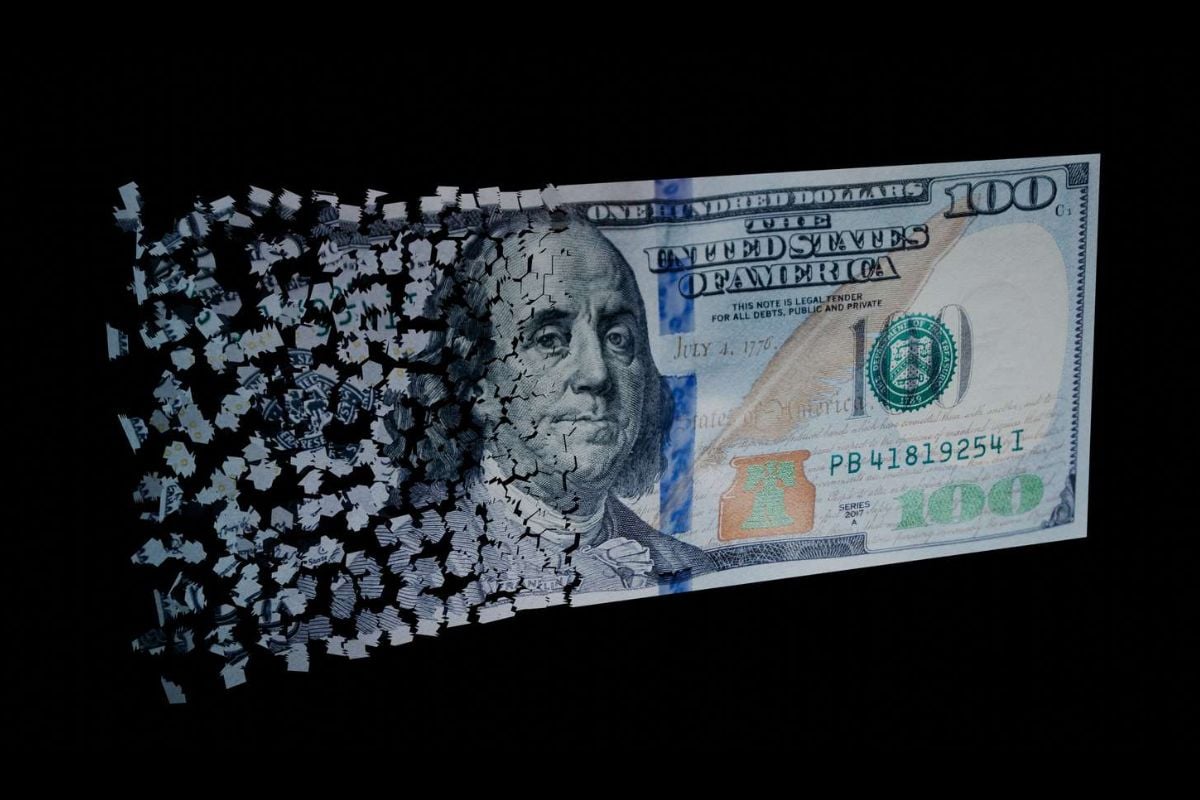 Petrodollar system is facing great risk from De-dollarisation Trends